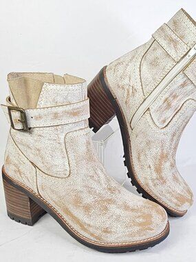 DIBA True Distressed Size 8.5 White Leather Ankle Boots Buckle Zipper Block Heel